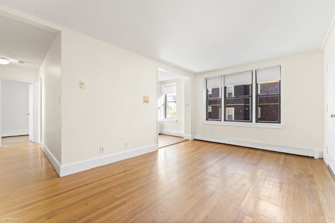 11 Victory Rd - Photo 3 of 10