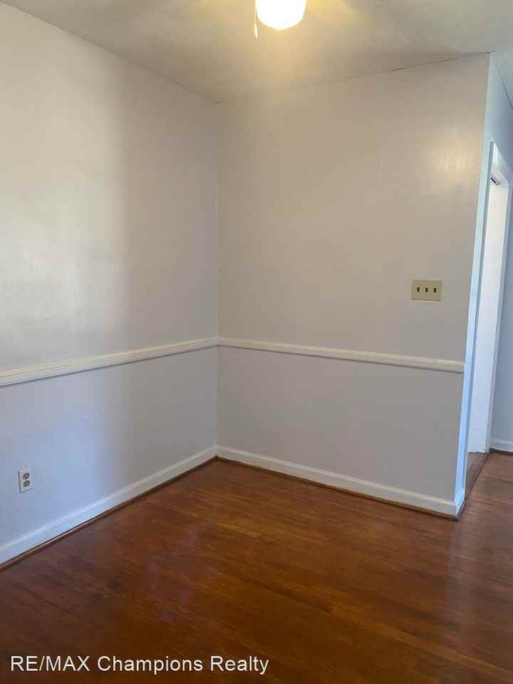 3938 Trask Dr - Photo 3 of 7