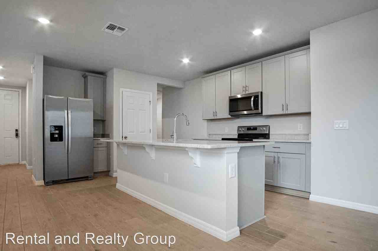 1831 Carnostie Rd - Photo 2 of 21