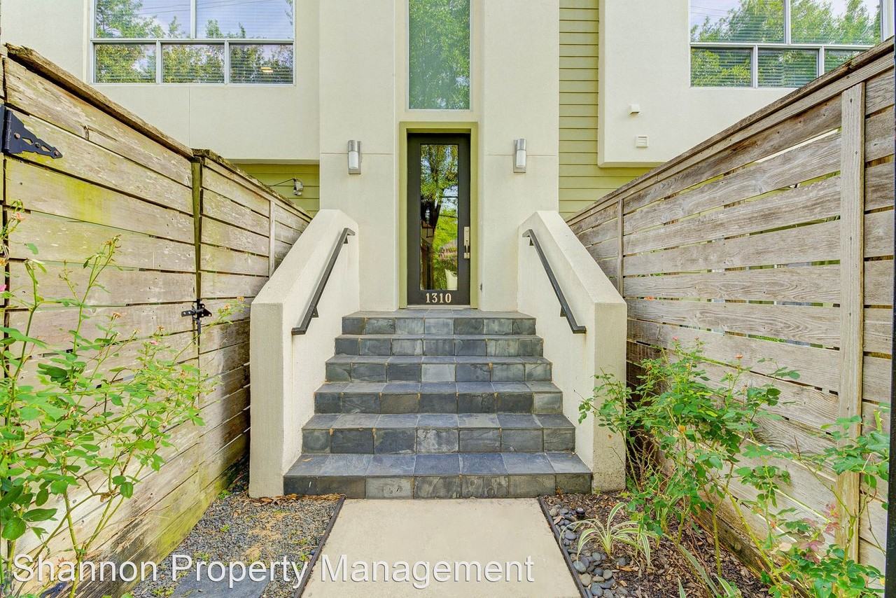 1310 Blodgett St - Photo 3 of 33