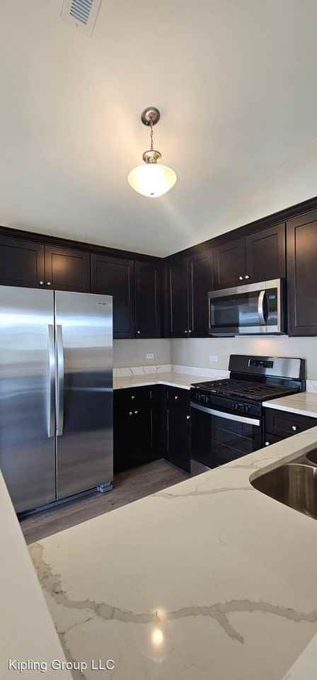 502 Timber Pointe Dr - Photo 3 of 16