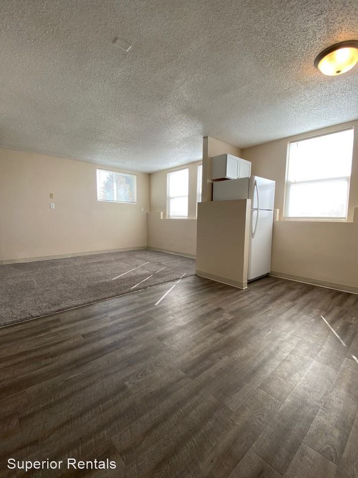 410 Melody Lane - Photo 2 of 5