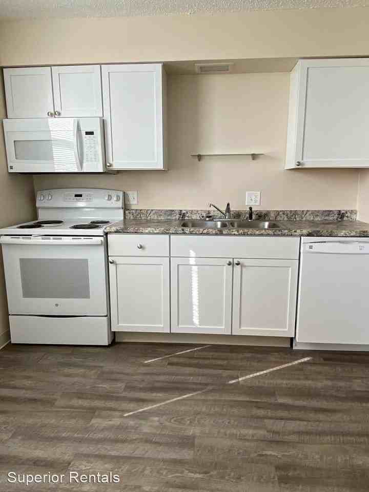 410 Melody Lane - Photo 3 of 5