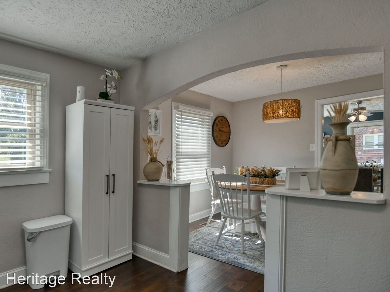 1725 Lenland Ave - Photo 2 of 27