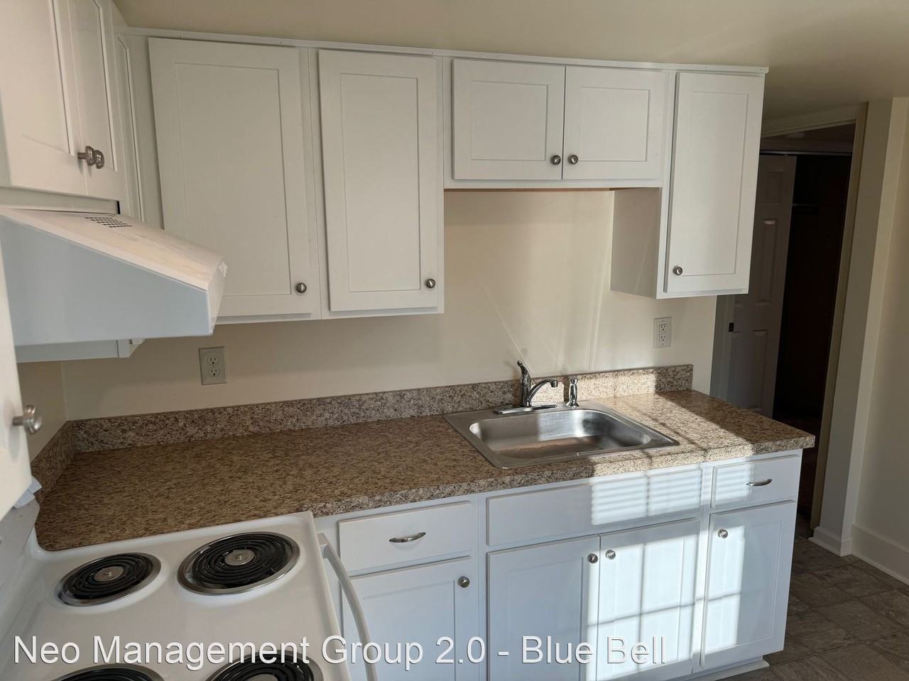 577 Paterno Dr - Photo 3 of 18