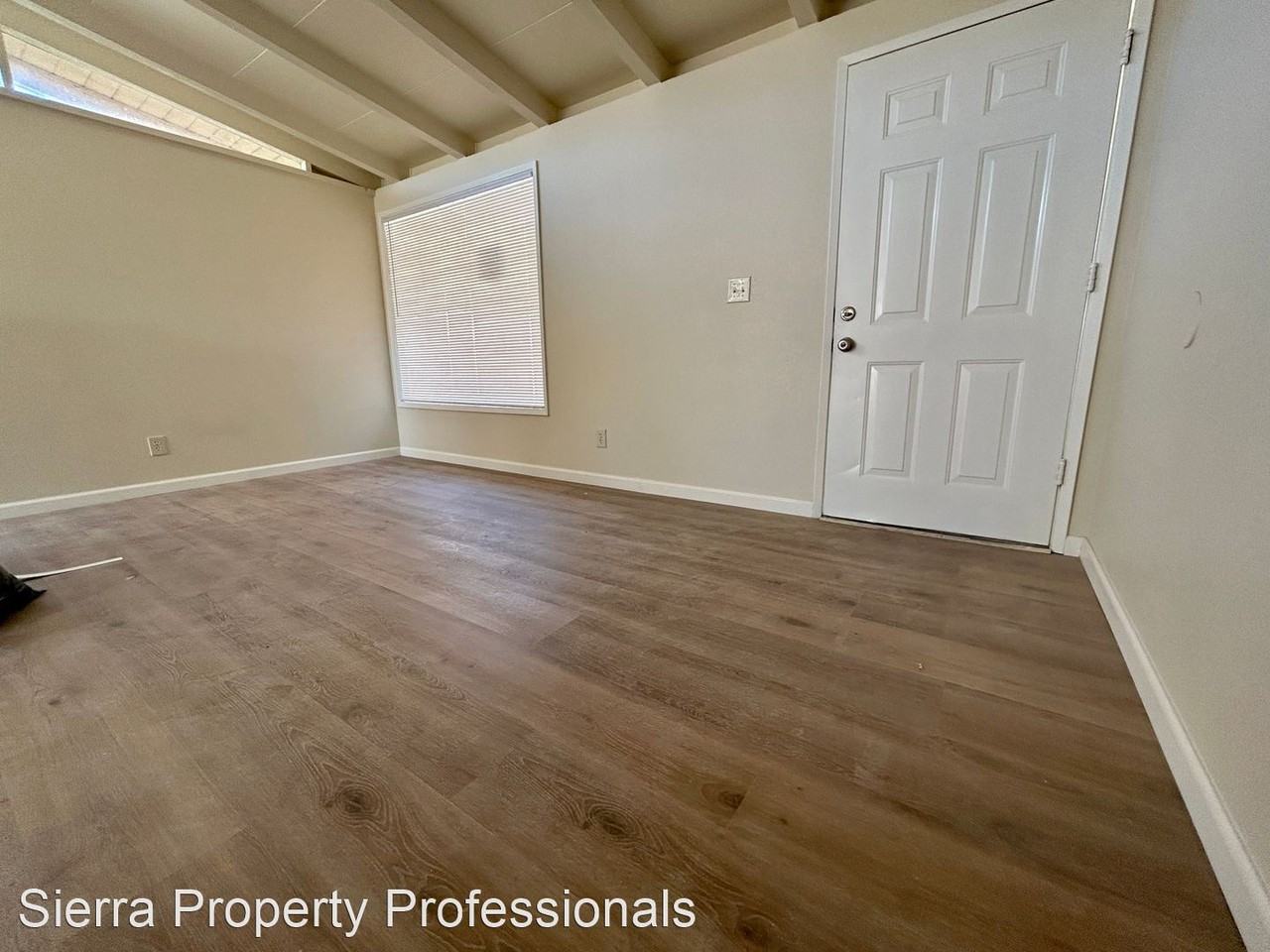 1741 Foley Ave - Photo 2 of 6