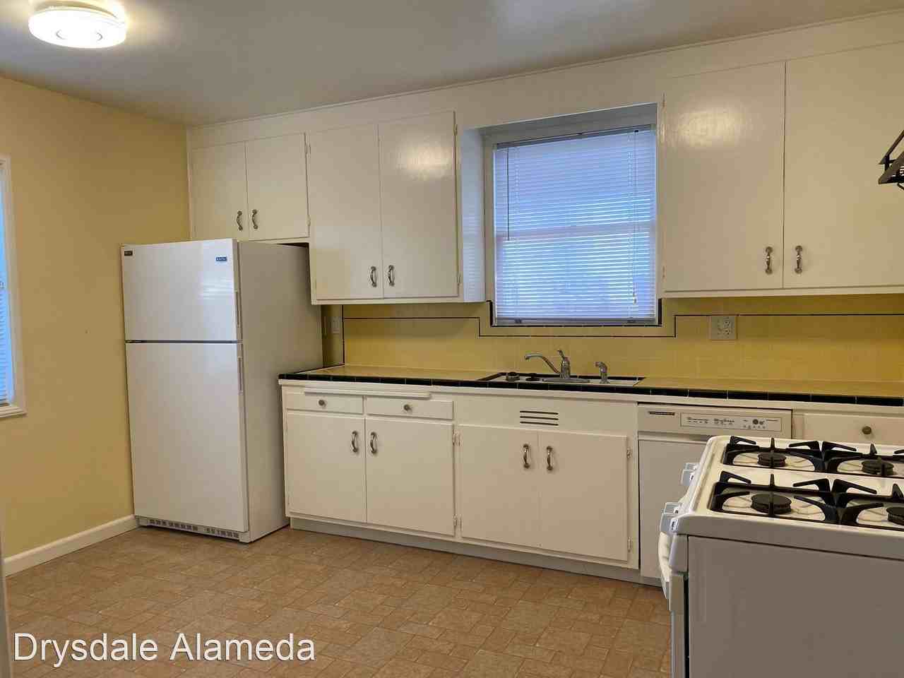 7137 Potrero Ave - Photo 3 of 12