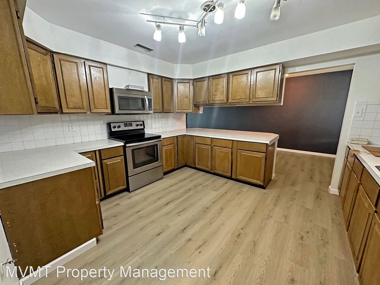 1510 N Cobb Dr - Photo 3 of 12