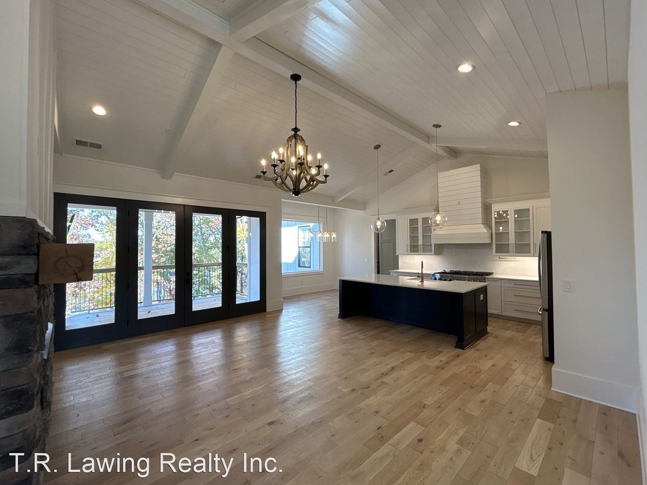 370 Calming Way - Photo 3 of 50