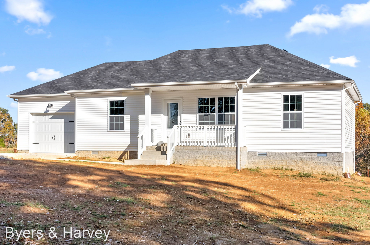 837 Southside Rd - Photo 2 of 28