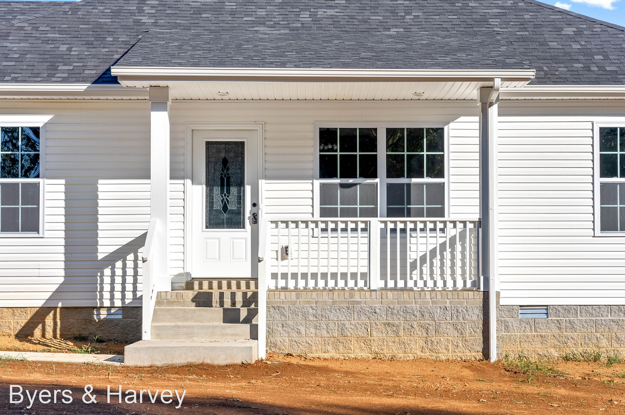 837 Southside Rd - Photo 3 of 28