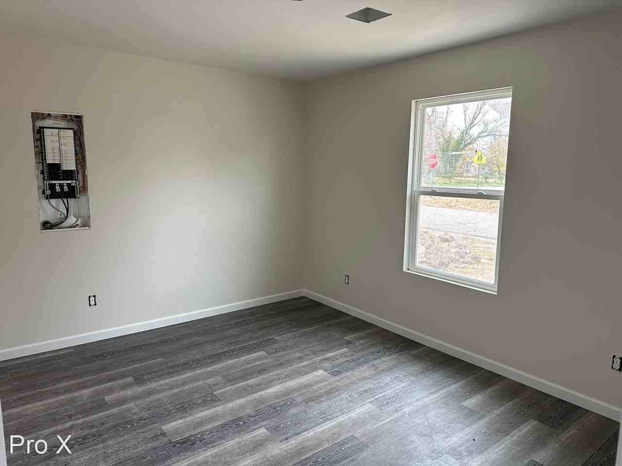 1001 W 5th - Photo 2 of 4