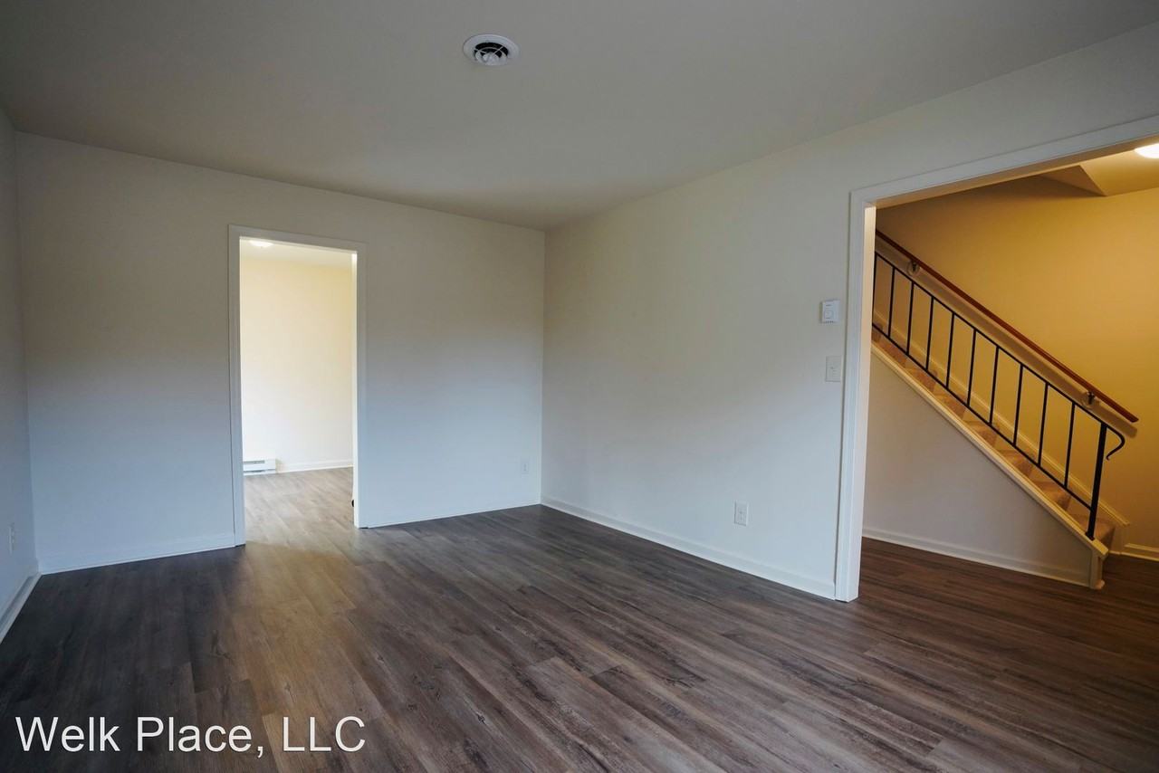 108 Welk Place - Photo 3 of 7