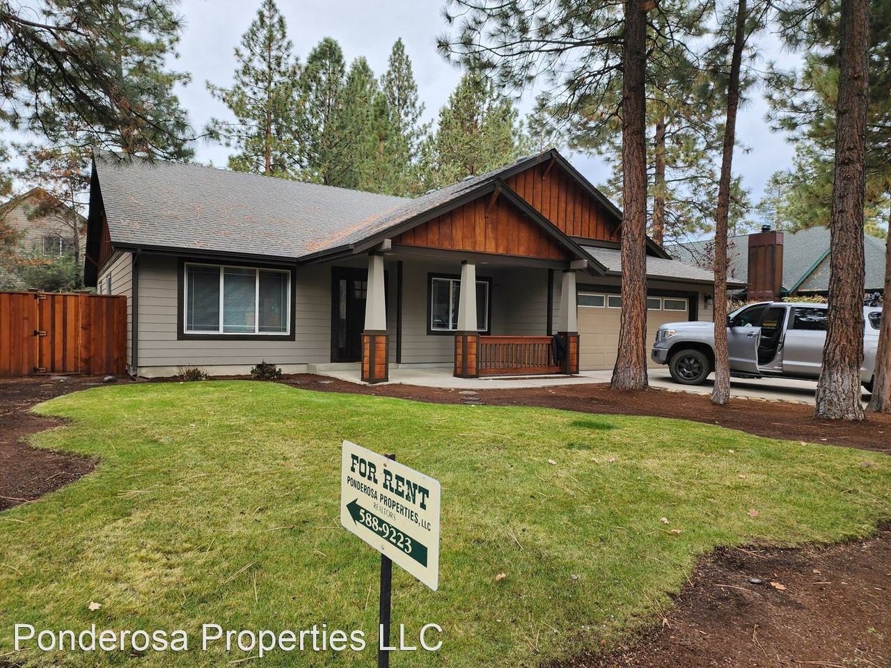 265 S Timber Creek Dr, Sisters, OR 97759 3 Bedroom House for 2,800