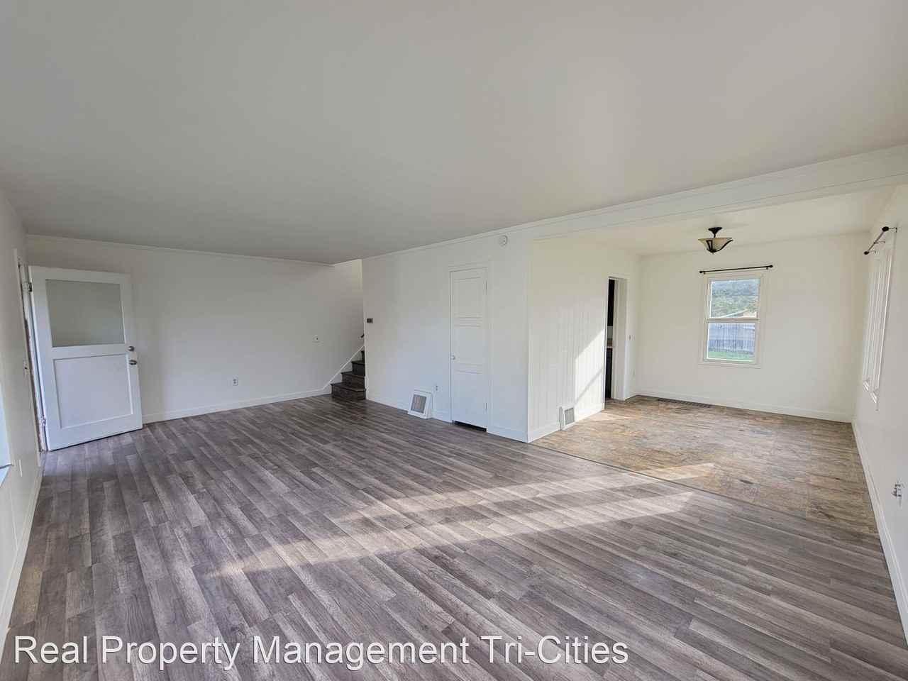 87 Symons St - Photo 3 of 22