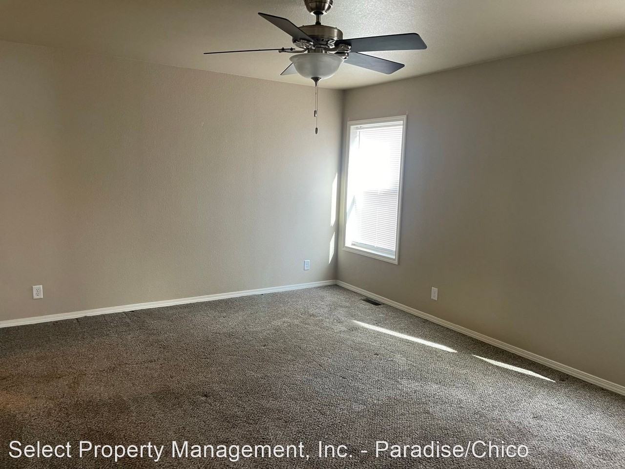 1299 Fawnbrook Pl - Photo 2 of 26