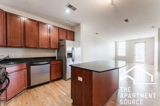 1124 Lake St #411 - Photo 1 of 1