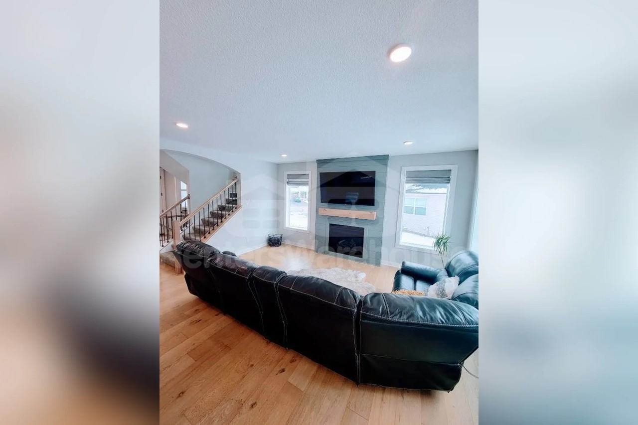 10752 23rd St Ne - Photo 2 of 23