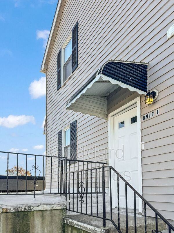 3 Pinewood Rd #1 - Photo 3 of 21