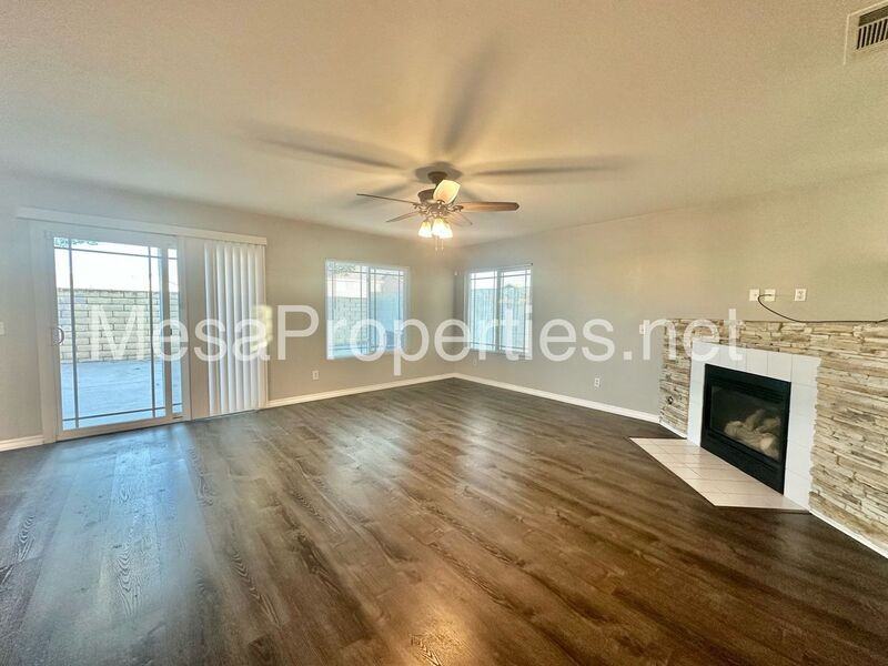 14747 Carter Rd - Photo 5 of 20