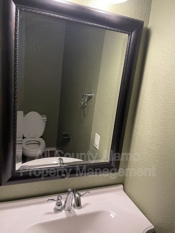 826 Barrel Pt - Photo 7 of 19