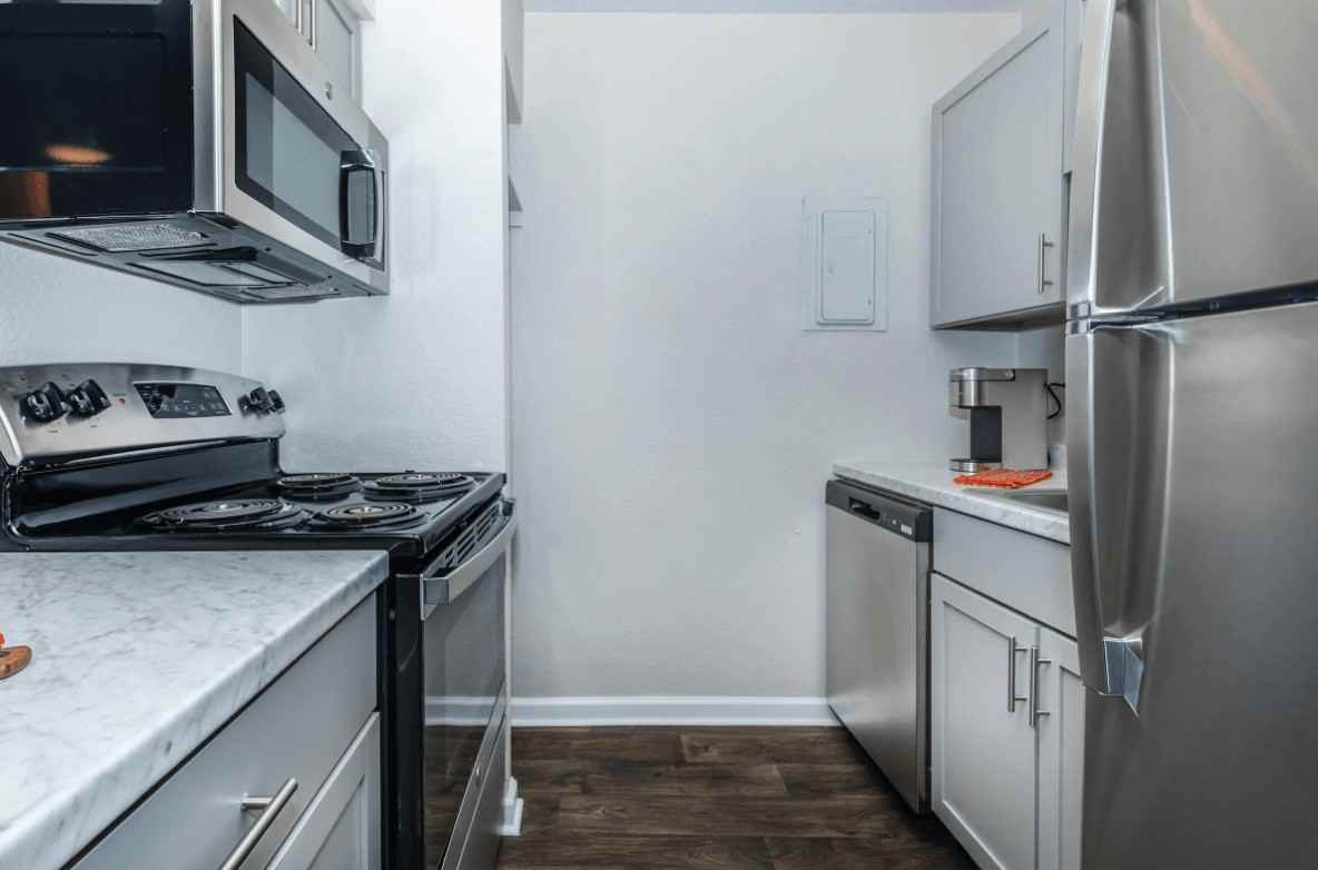 The Park at San Vicente - Photo 5 of 29