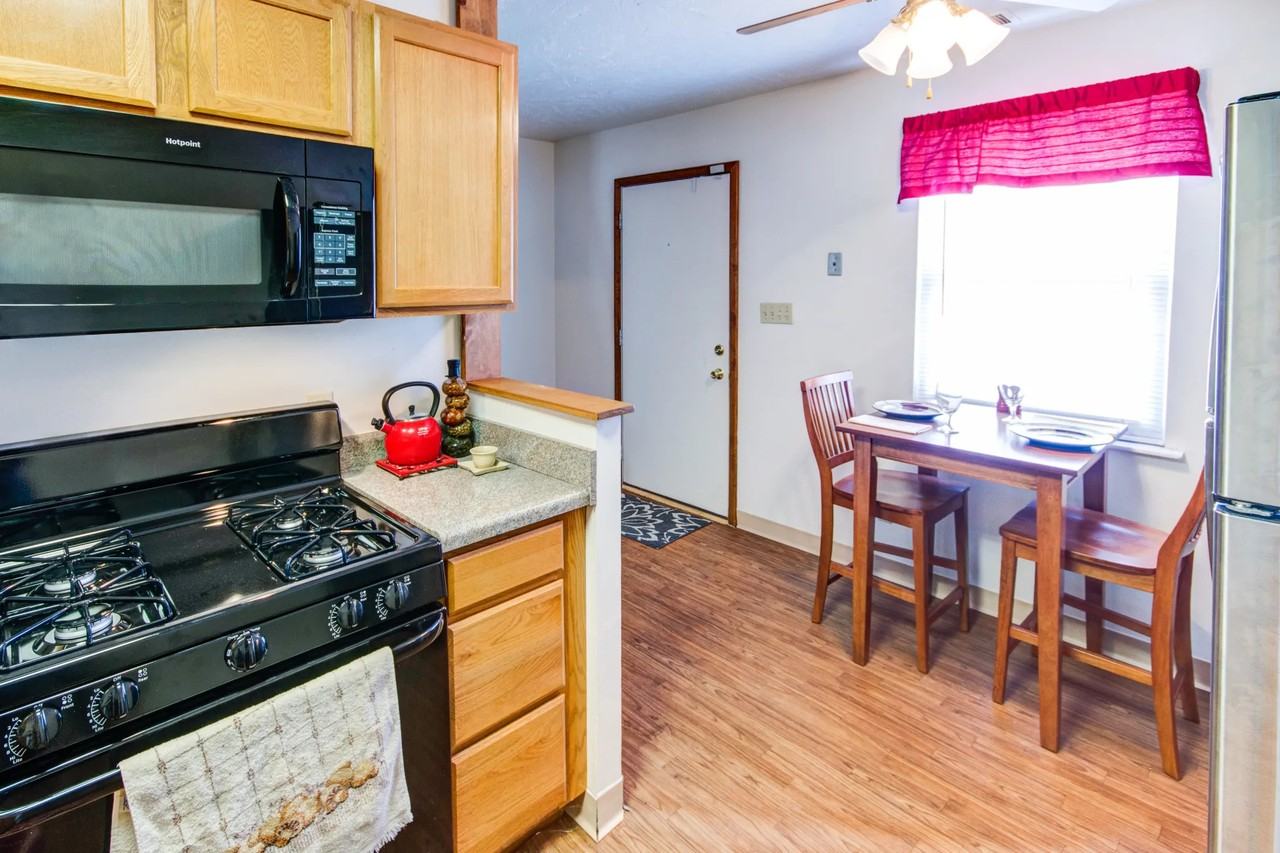 Sassafras Hill Apartments - Photo 5 of 49