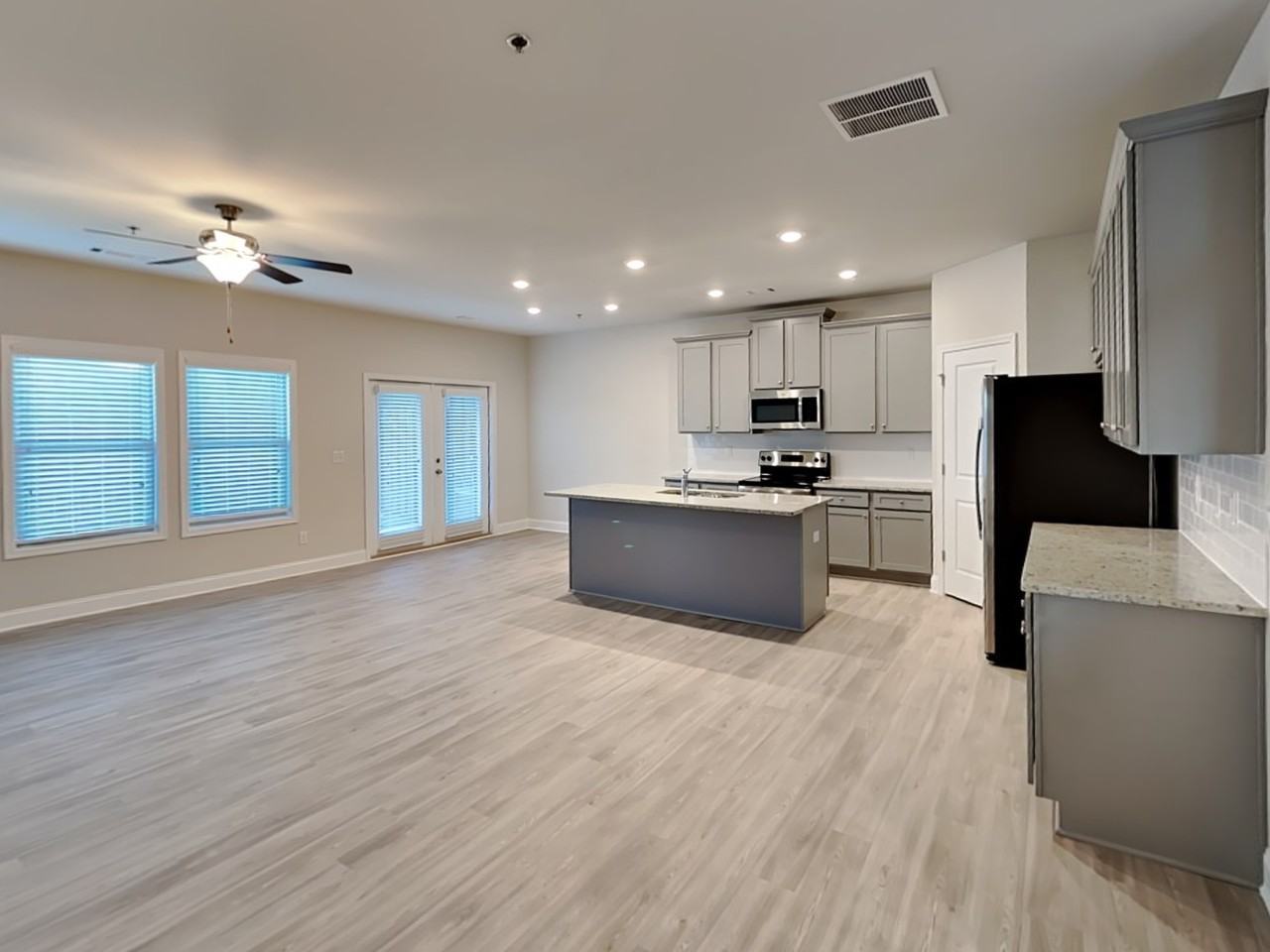 115 Wayne Ln - Photo 5 of 22