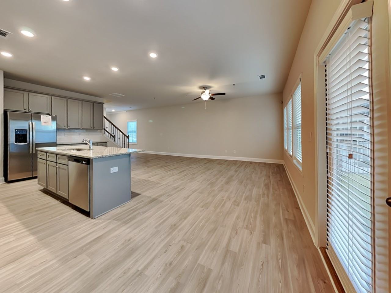 115 Wayne Ln - Photo 6 of 22