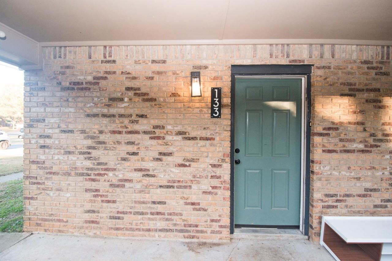 133 Kimberly Way Sw #133 - Photo 2 of 15