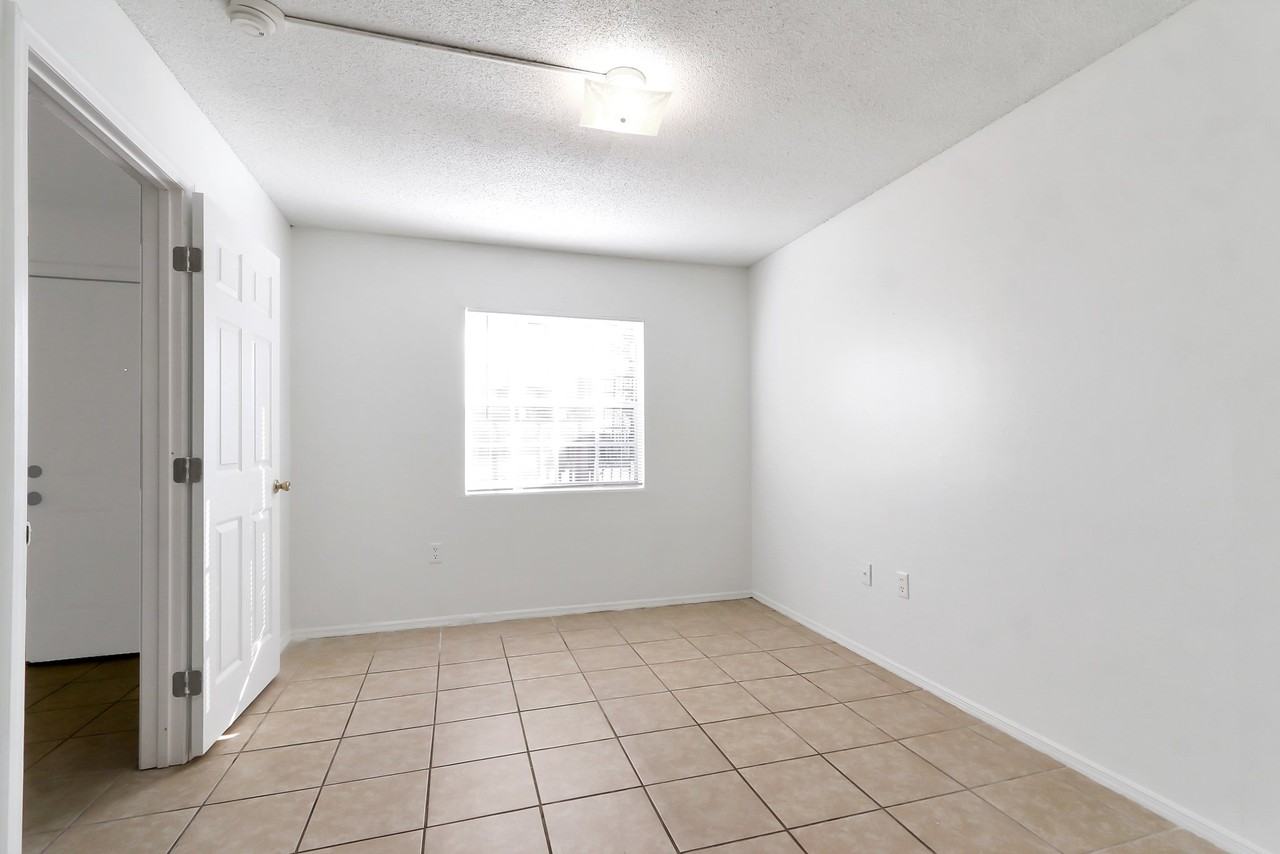 2529 Caper Ln #105 - Photo 7 of 17
