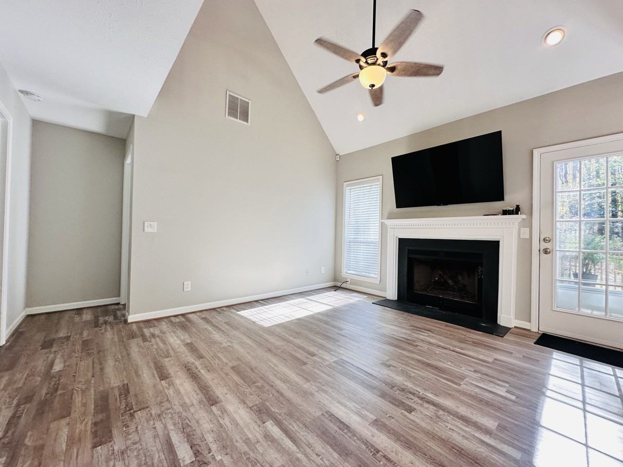 51 Highland Way - Photo 6 of 36