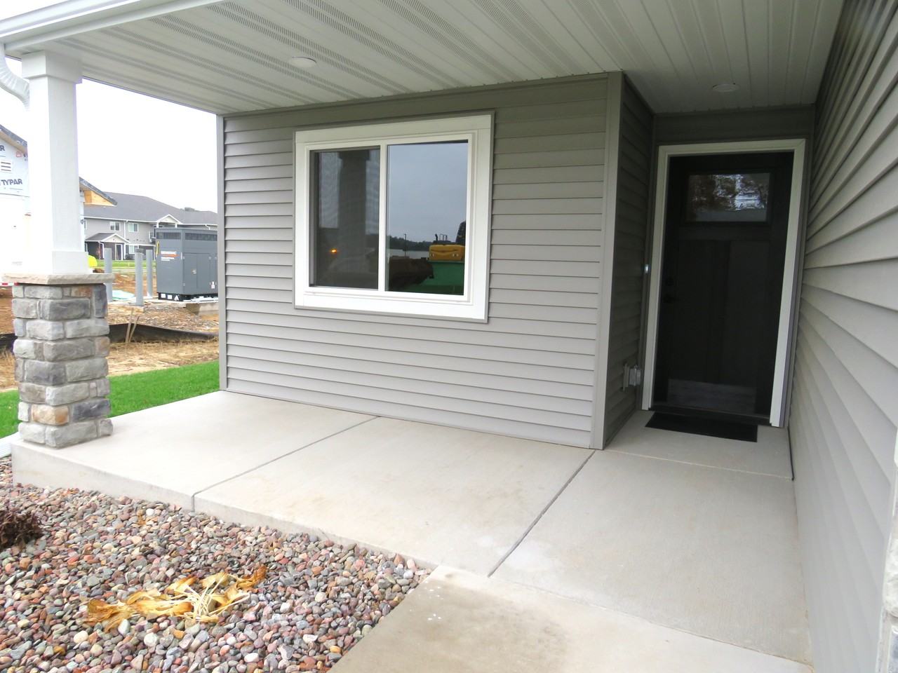 1600 Kyler St - Photo 2 of 19