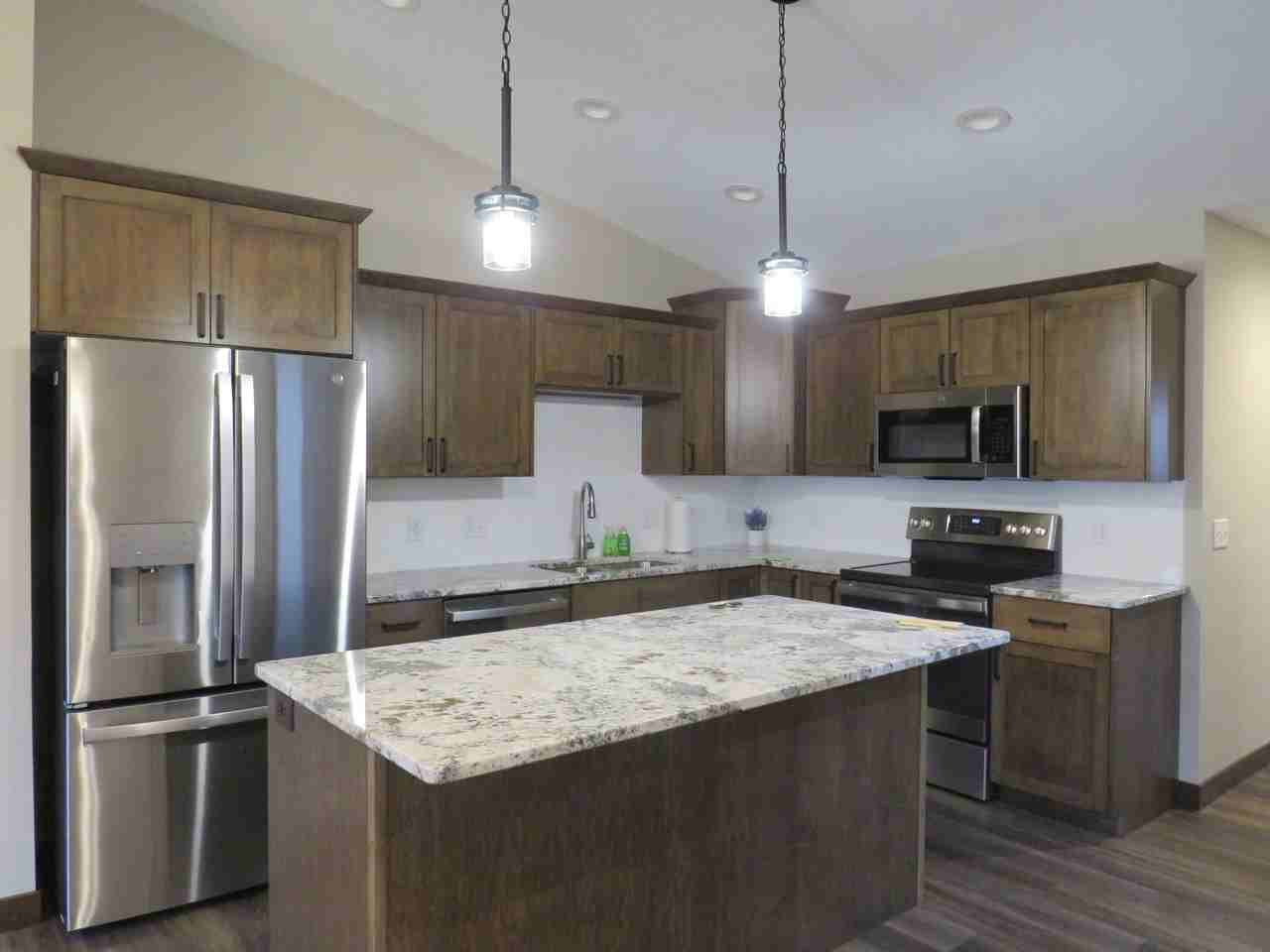 1600 Kyler St - Photo 3 of 19