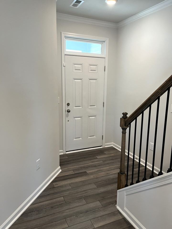 5049 Tura St - Photo 3 of 24