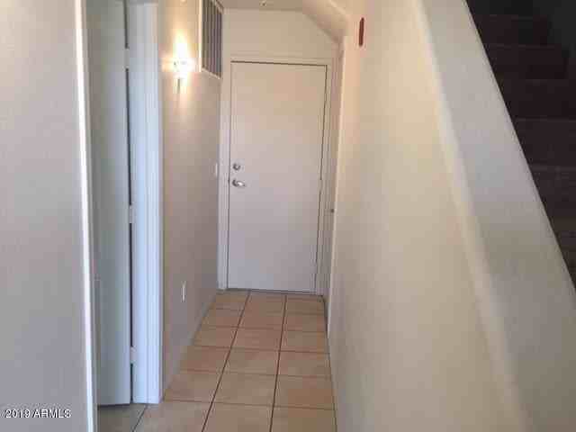 16825 N 14Th St - Photo 2 of 20