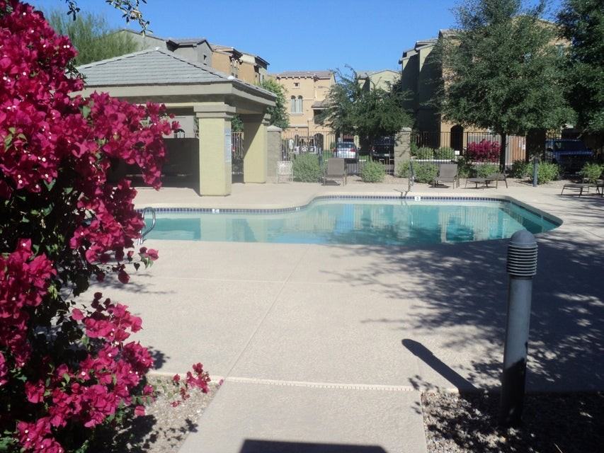 16825 N 14Th St - Photo 3 of 20