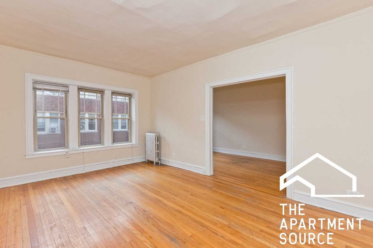 1331 W Touhy Ave #3N - Photo 3 of 9