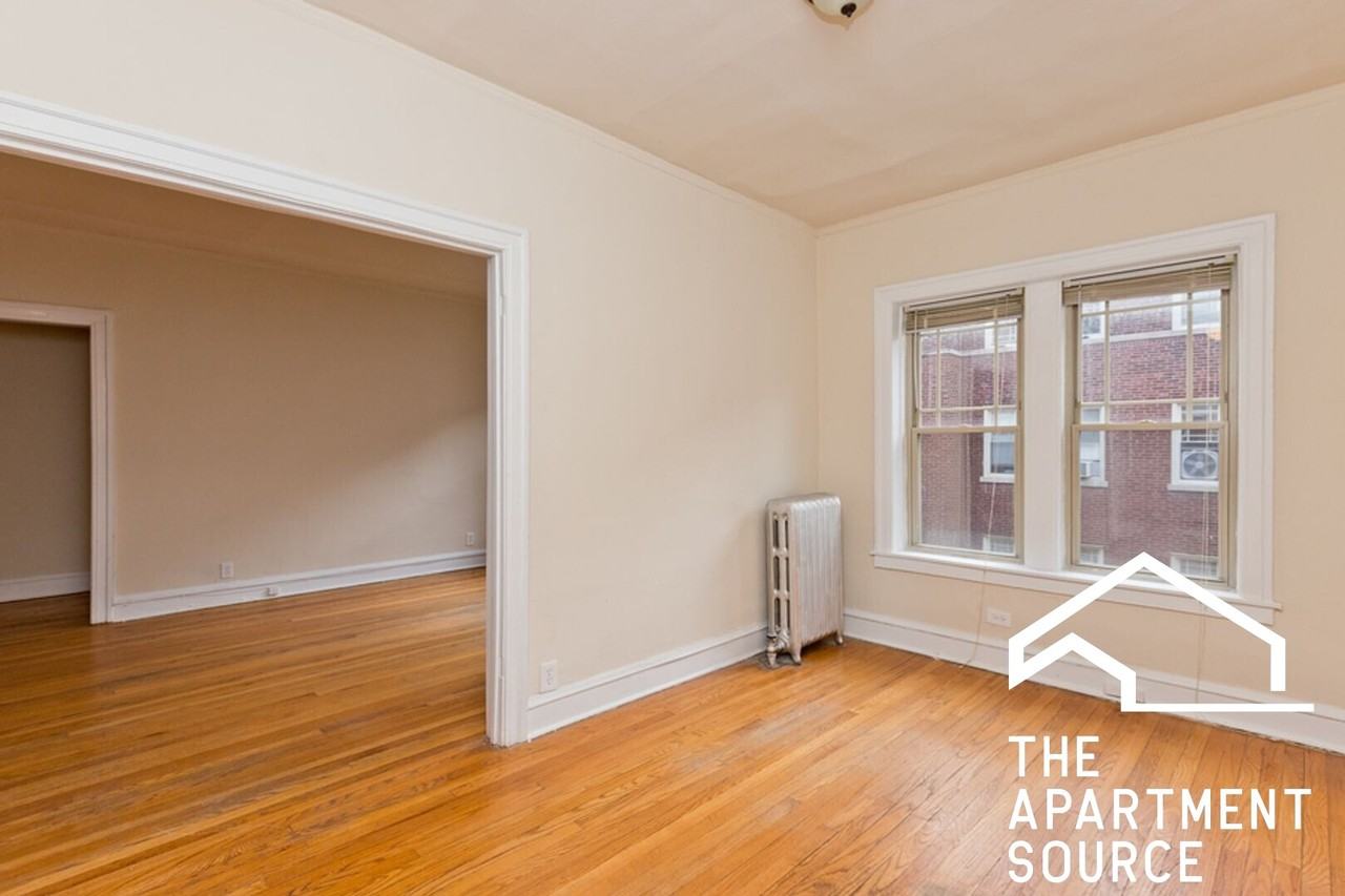 1331 W Touhy Ave #3N - Photo 4 of 9