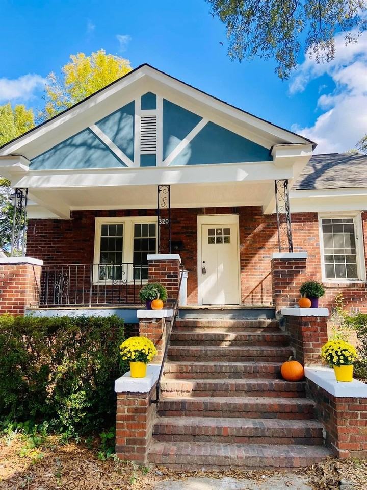 320 W Kingston Ave, Charlotte, NC 28203 3 Bedroom House for 3,299