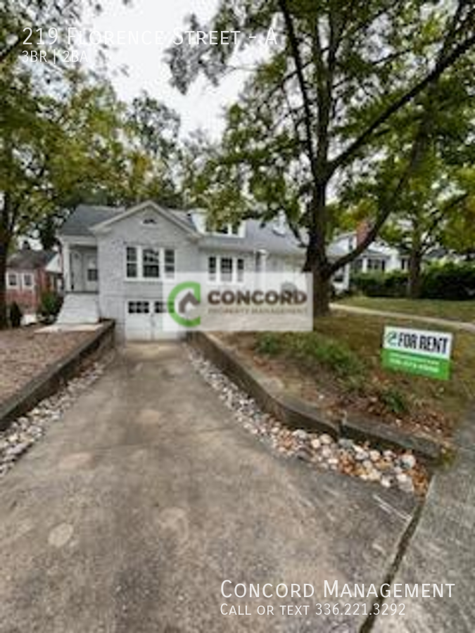 219 Florence St #A - Photo 2 of 26