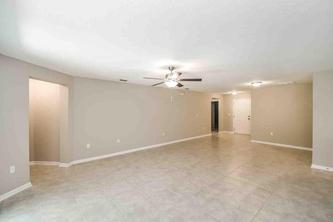 9069 Open Field Rd - Photo 5 of 35