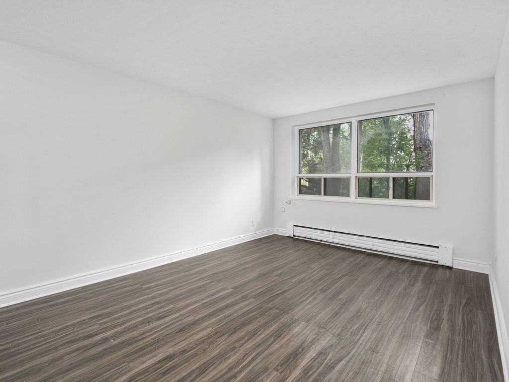 Frederick Apartments 250 Frederick St, Kitchener, ON N2H 2N1 Zumper