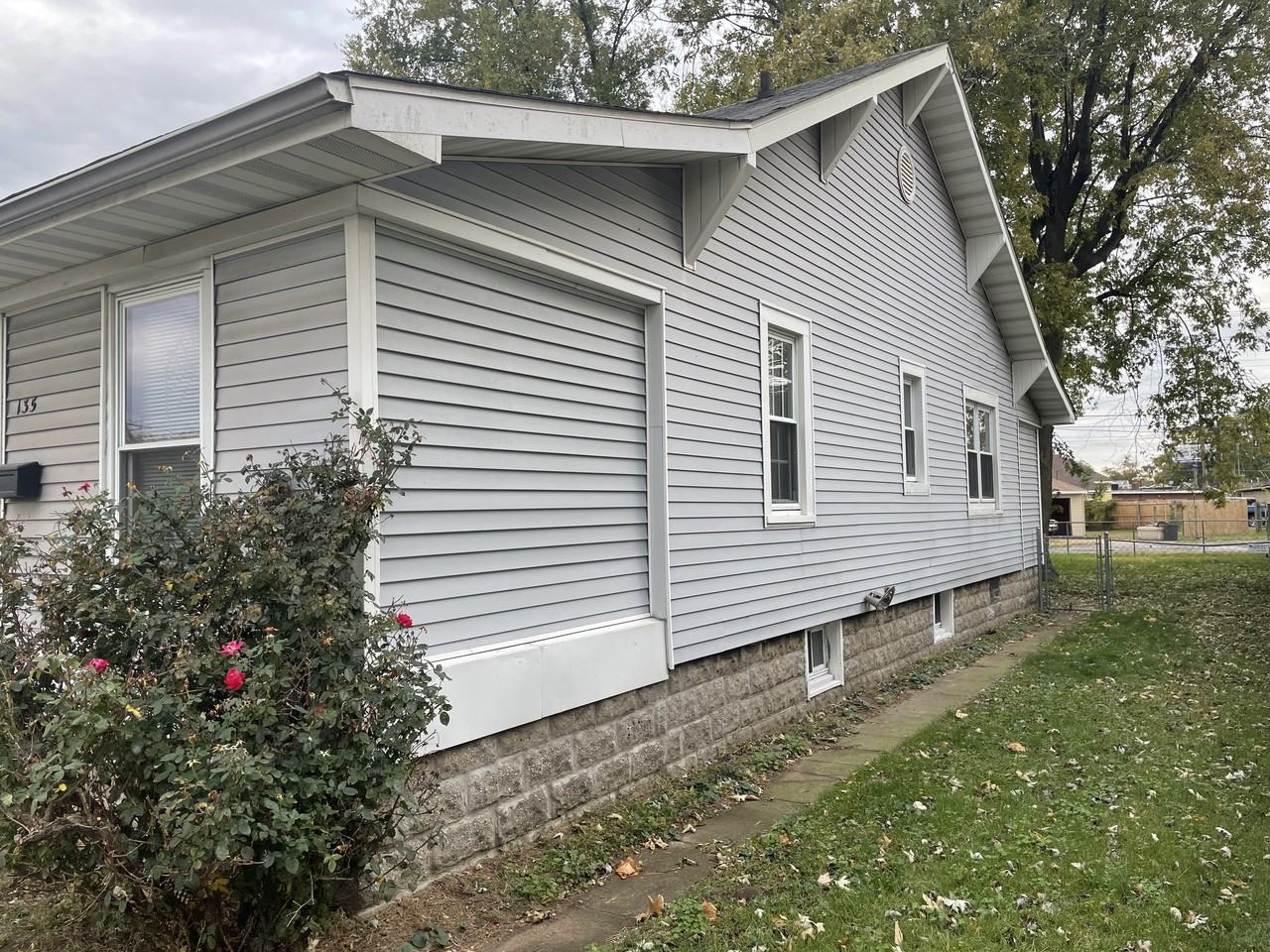 135 Lincoln Avenue - Photo 2 of 16