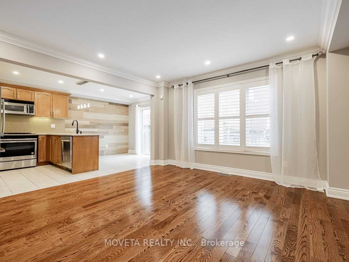 170 Knapton Drive - Photo 2 of 20