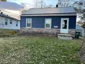 826 Englewood Ave - Photo 1 of 1