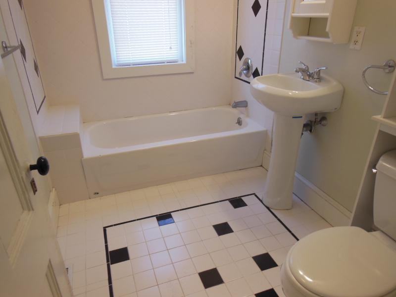 52 Winchester St 2 - Photo 3 of 23