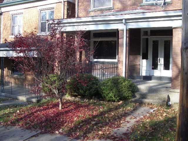 1208 Benton Avenue - Photo 2 of 11