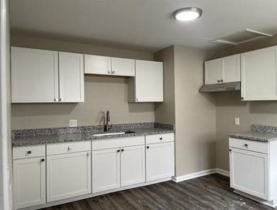 104 Lawndale Ave #1 - Photo 2 of 10