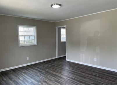 104 Lawndale Ave #1 - Photo 7 of 10